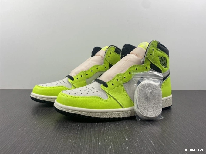 Volt 555088-702 1 Jordan OG High Air 0817